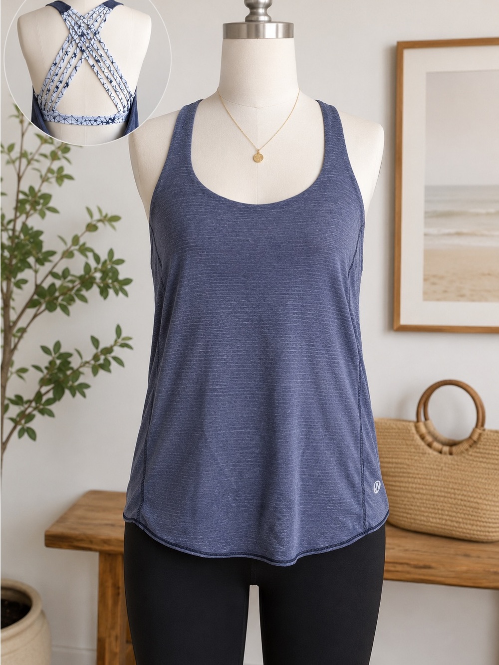 Lululemon Blue Open Back Tank Top Built-In Shelf Bra Strappy Back Women’s Medium